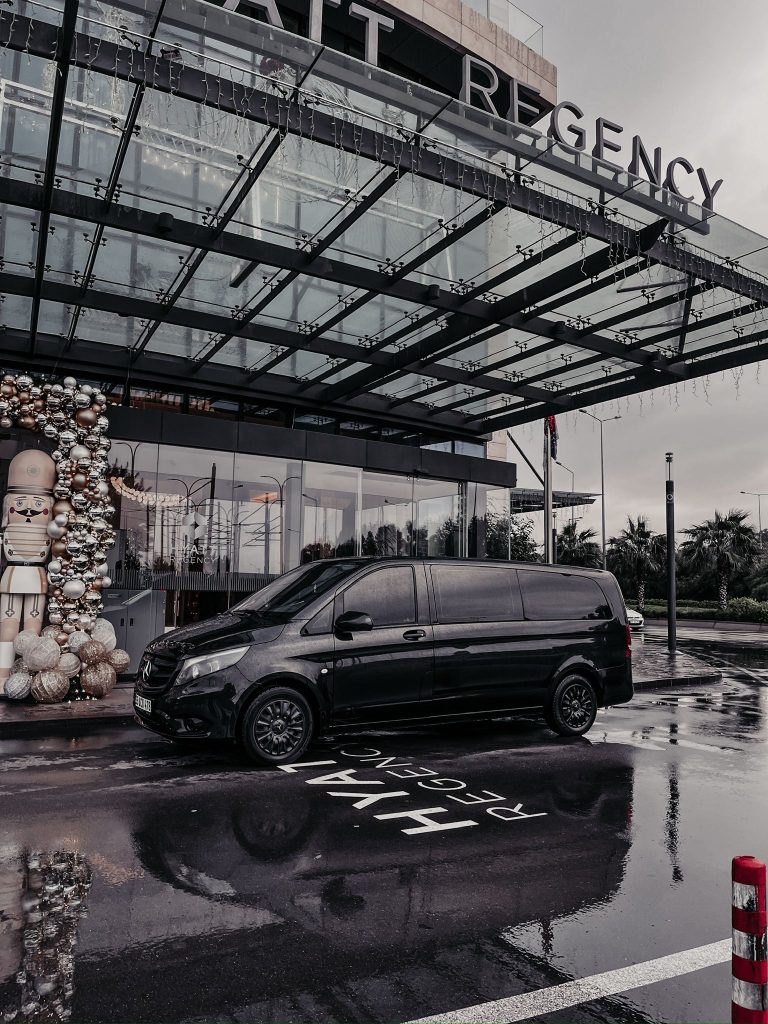 İzmir Çeşme VIP transfer Mercedes Vito aracı